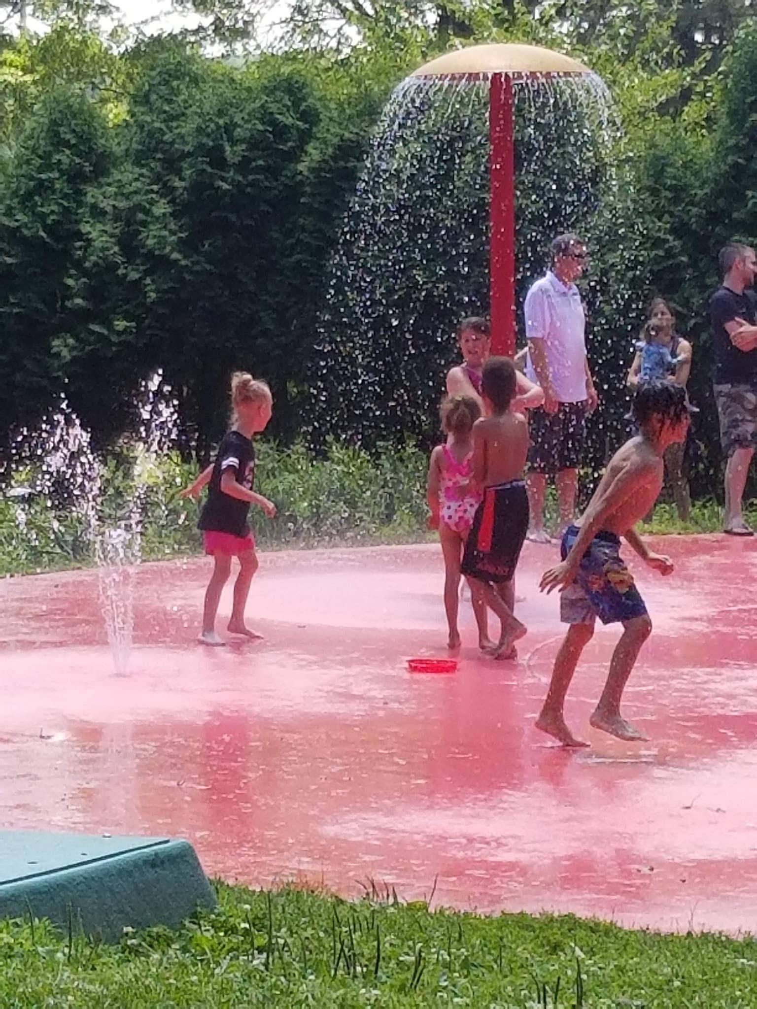 Leetsdale Splash Pad at Henle Park - Leetsdale, PA