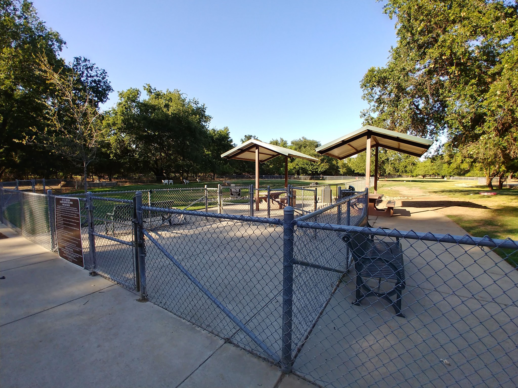 Auburn Ravine Dog Park - Lincoln, CA