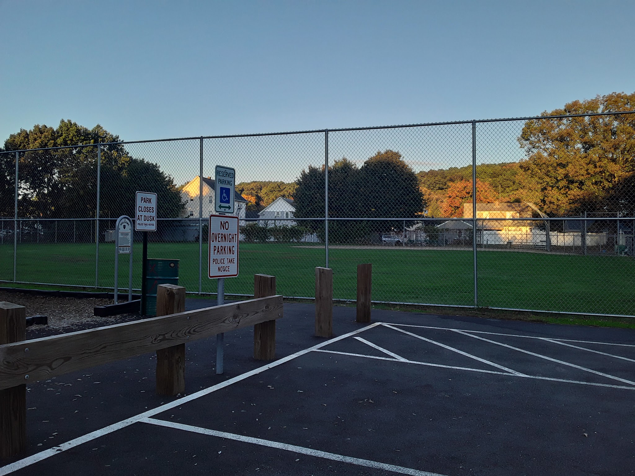 Fairlawn Park - Lincoln, RI