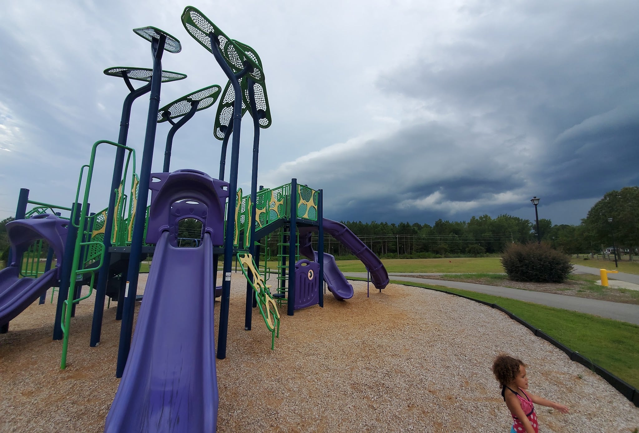Town Of Linden Little River Community Park & Splashpad May 1-Sept 30 M-S 10-7 Sun 2-7 - Linden, NC