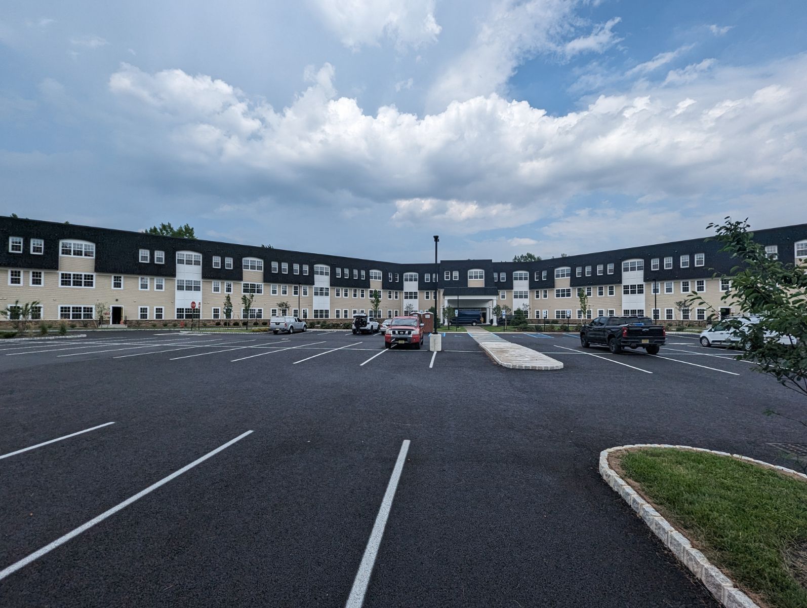 Osprey Point Apartments - Little Ferry, NJ