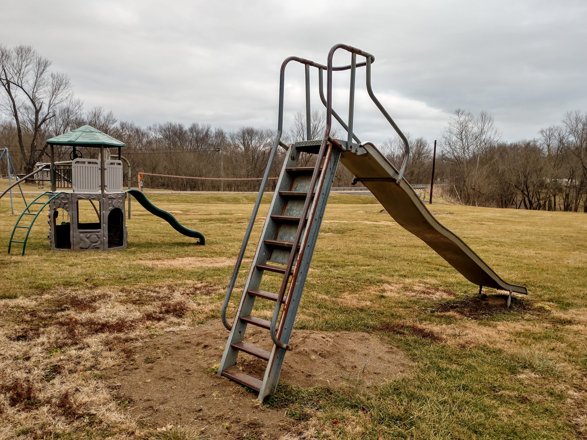 Lockport Public Park - Lockport, KY