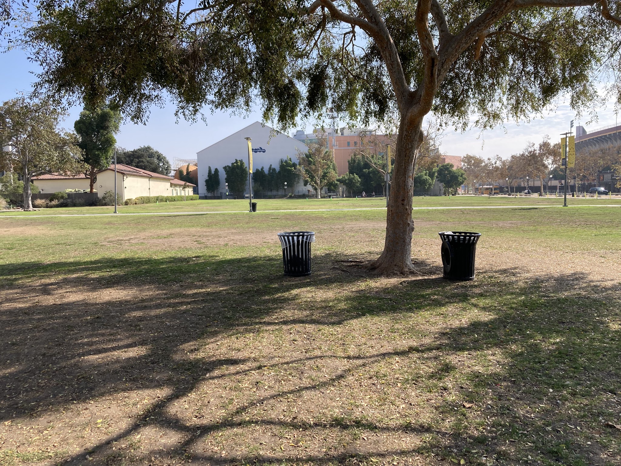 South Lawn - Los Angeles, CA