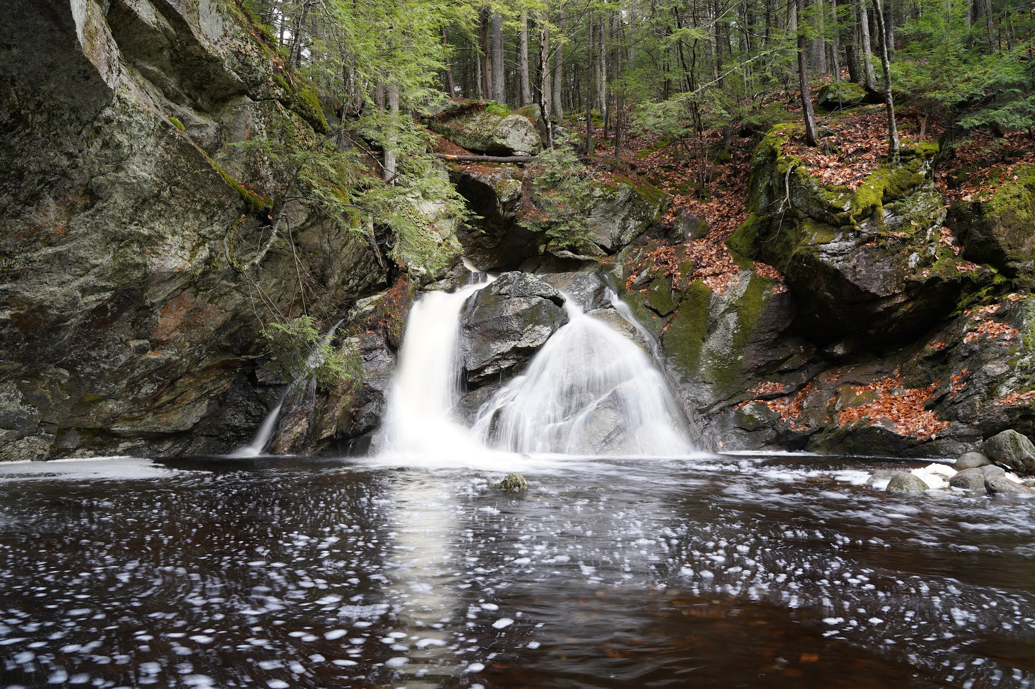 Upper Purgatory Fall Trail Head Parking - Lyndeborough, NH