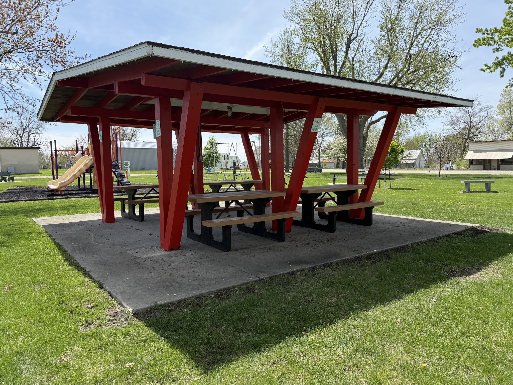 Macksburg City Park - Macksburg, IA