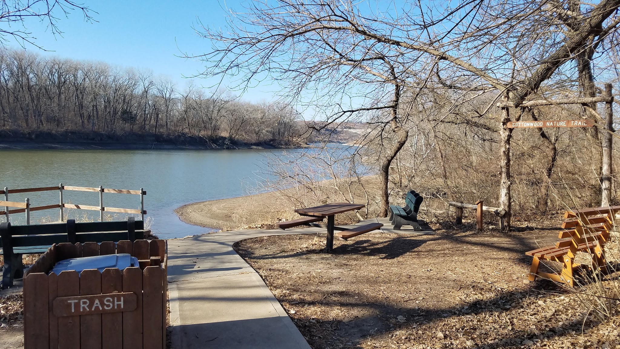 Cottonwood Nature Trailhead - Manhattan, KS