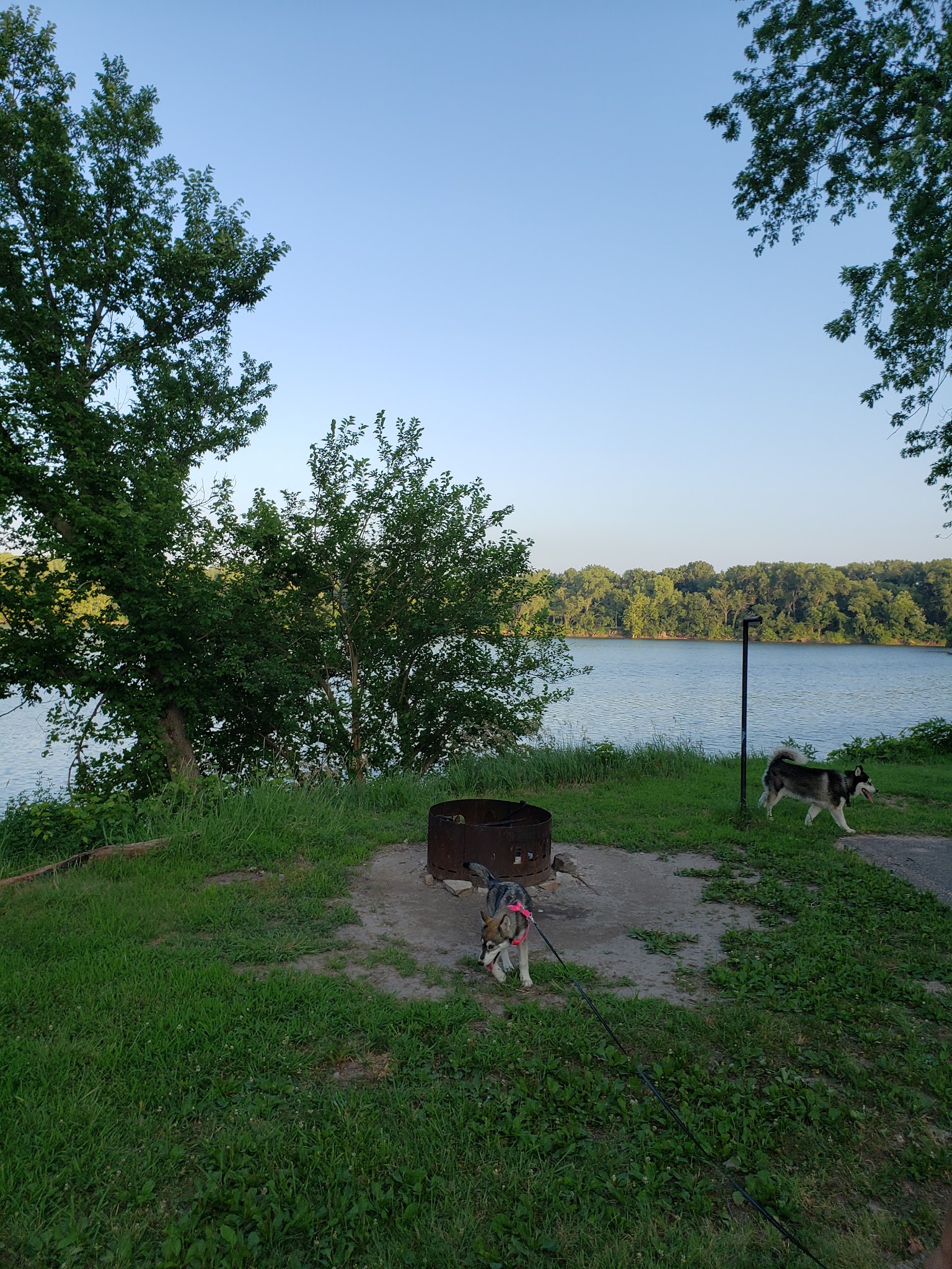 Cottonwood Nature Trailhead - Manhattan, KS