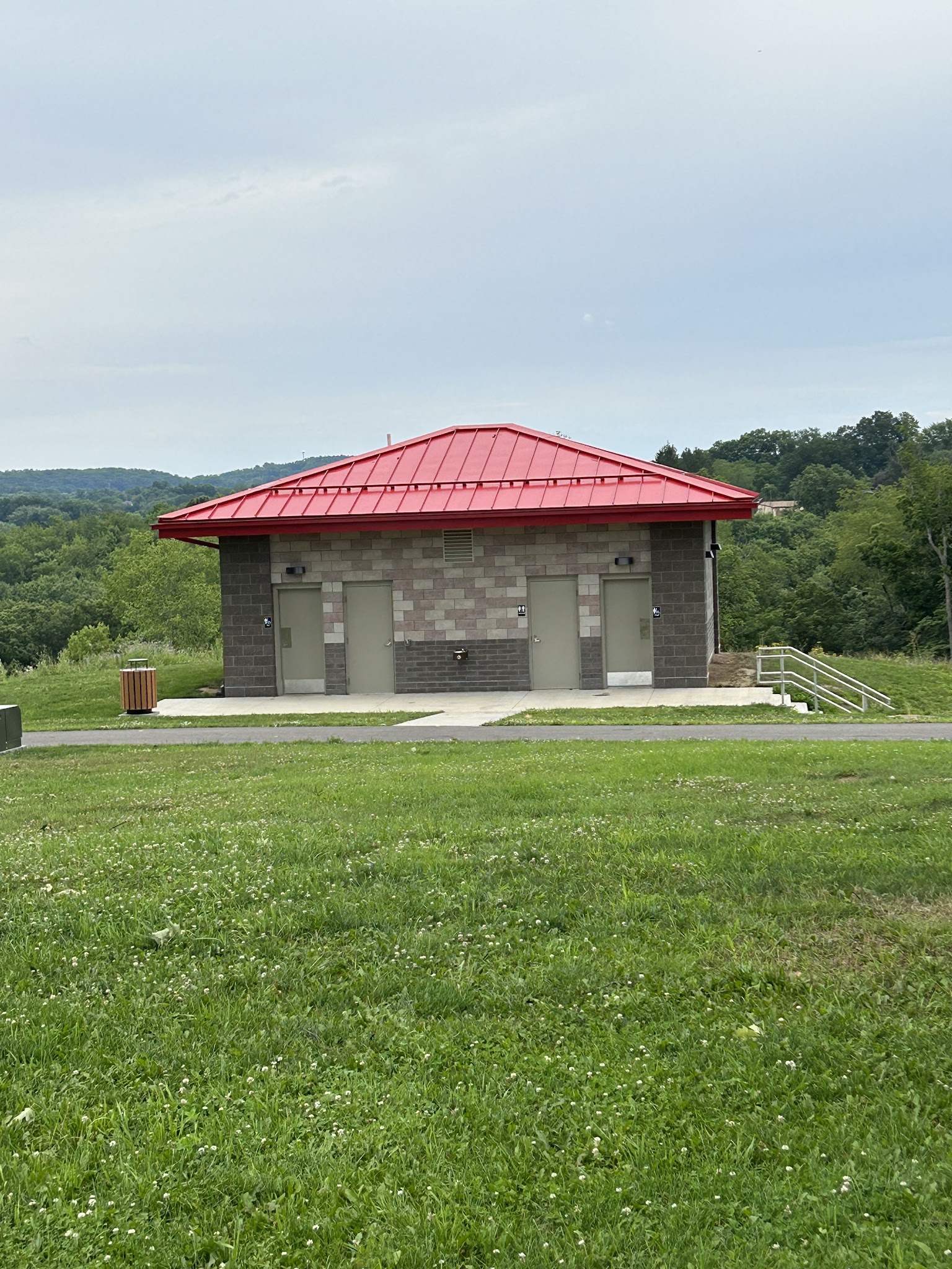 Rolling Hills Park Shelter B - McMurray, PA