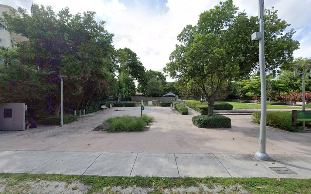 Dog park - Miami, FL