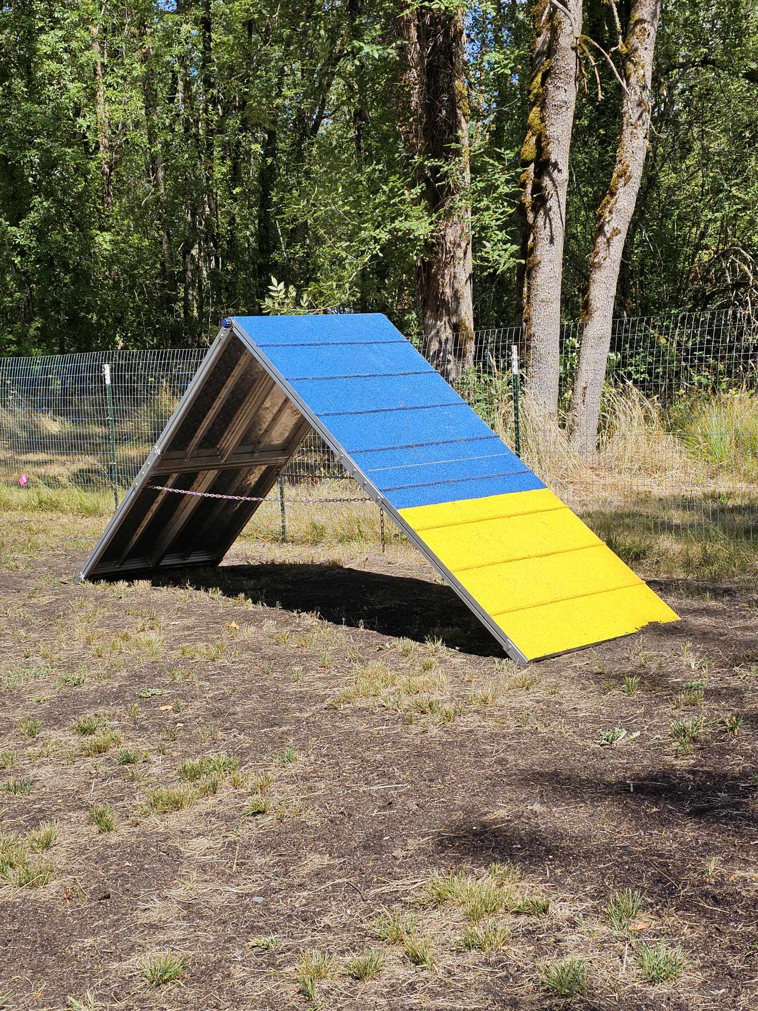 Creekside Pup Park - Mulino, OR