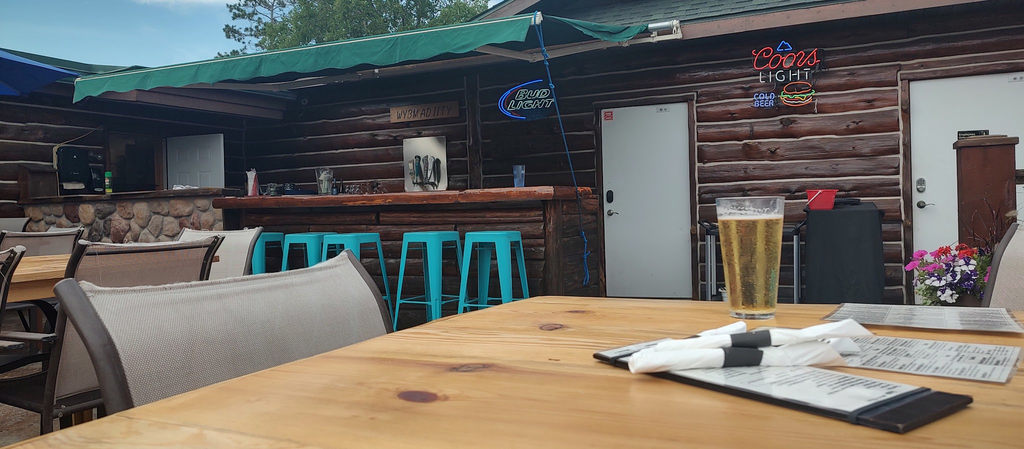 Crow Wing Inn LLC - Nevis, MN