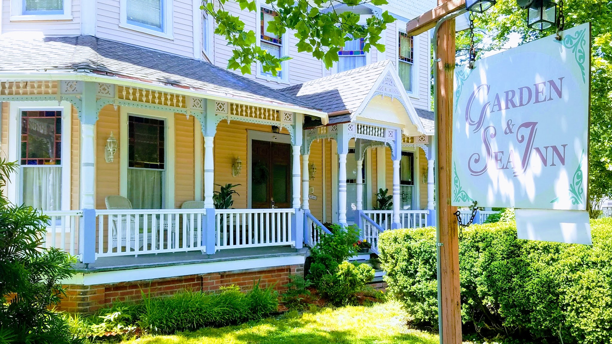 Garden and Sea Inn Bed & Breakfast - New Church, VA