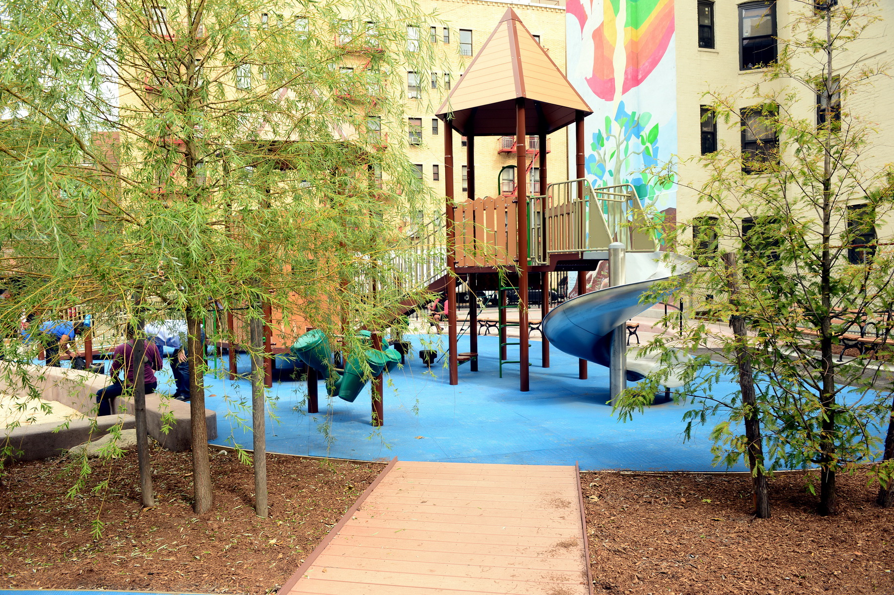 Robert L. Clinkscales Playground and Community Garden - New York, NY