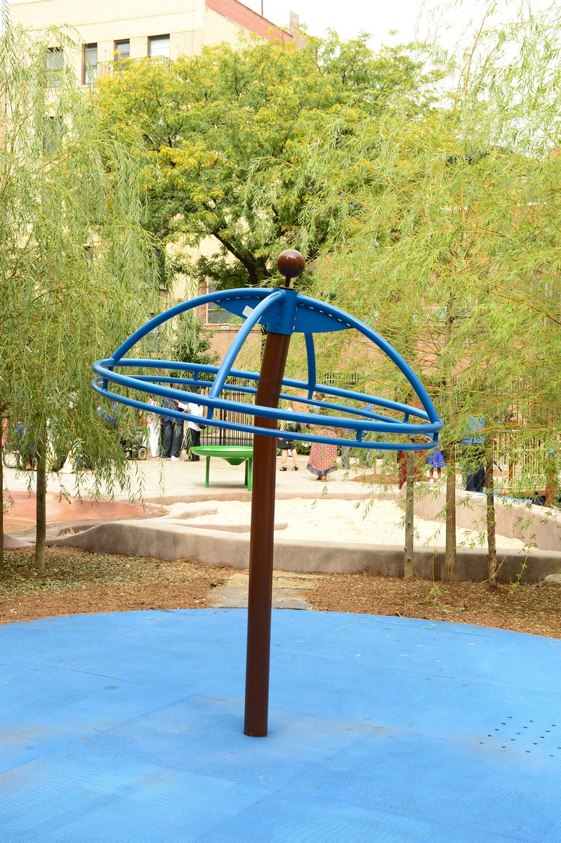 Robert L. Clinkscales Playground and Community Garden - New York, NY