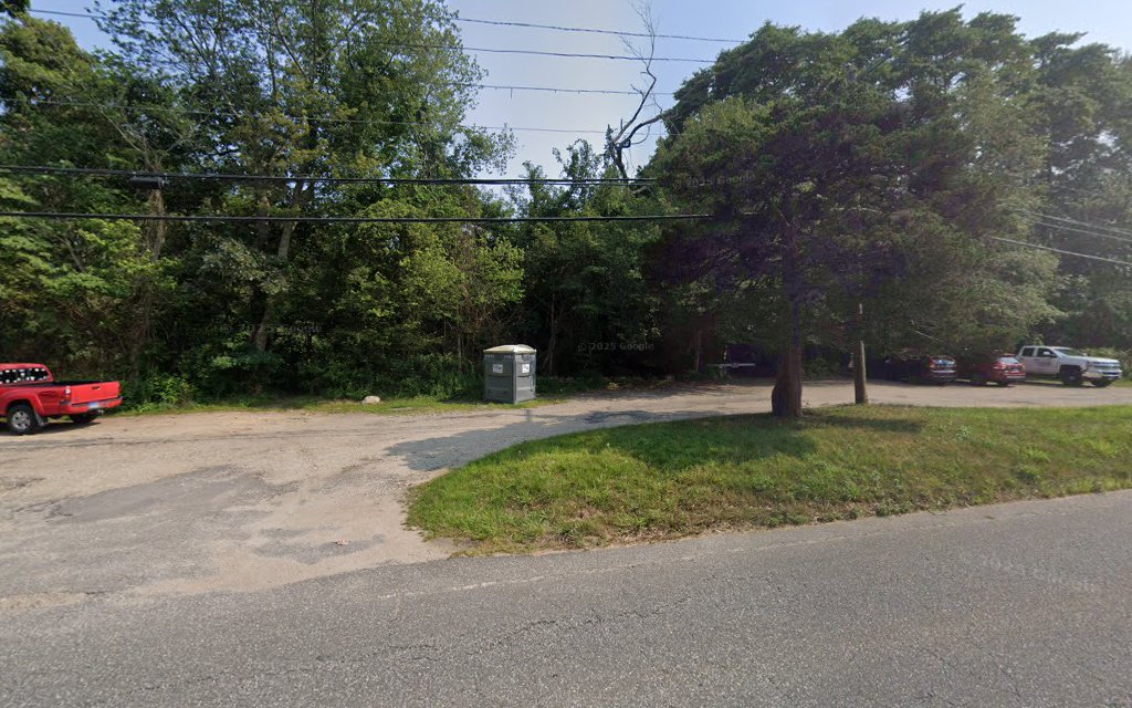 Rocky Neck Park - Parking - Niantic, CT