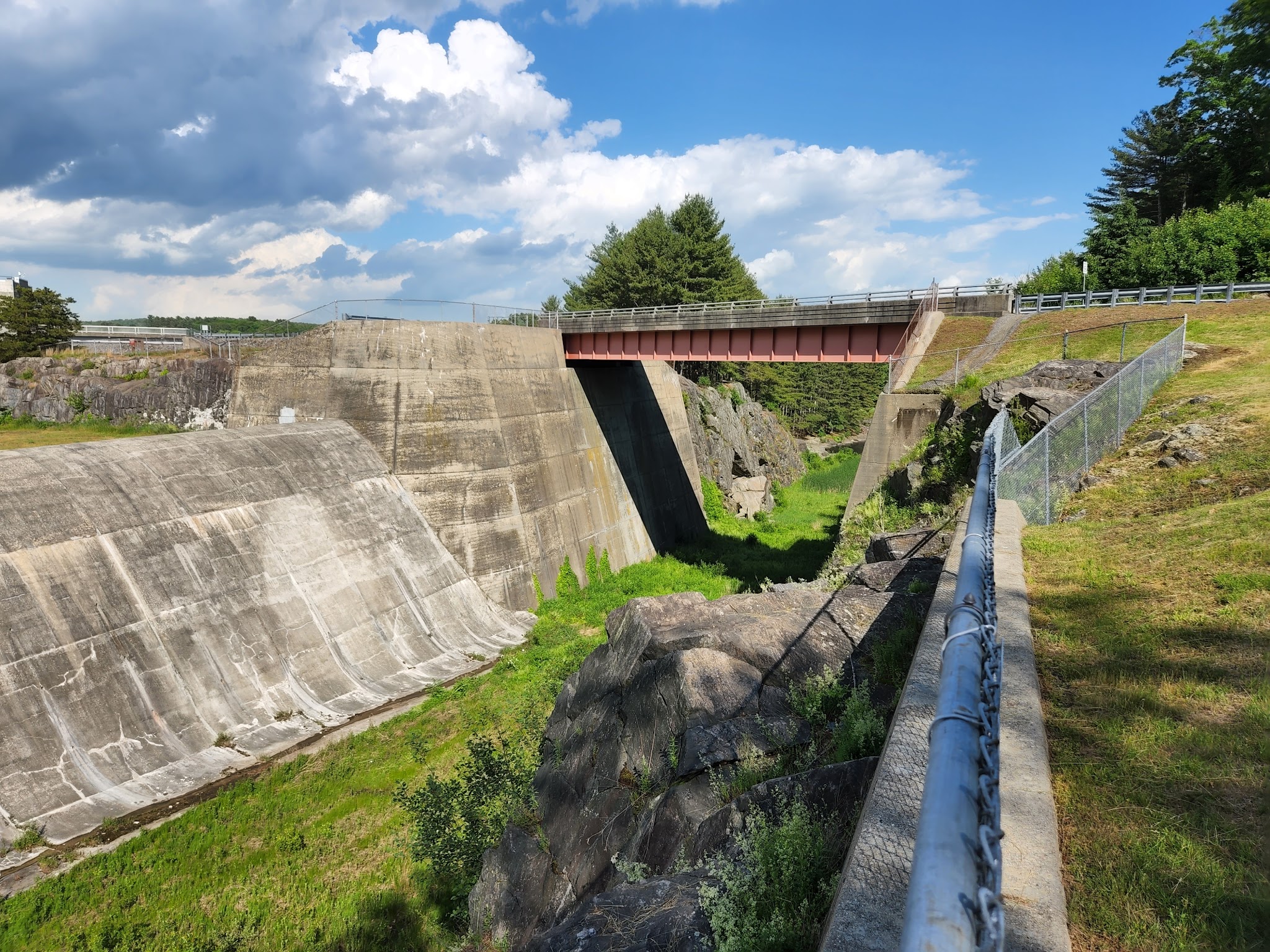 Overlook Shelter - North Grosvenor Dale, CT