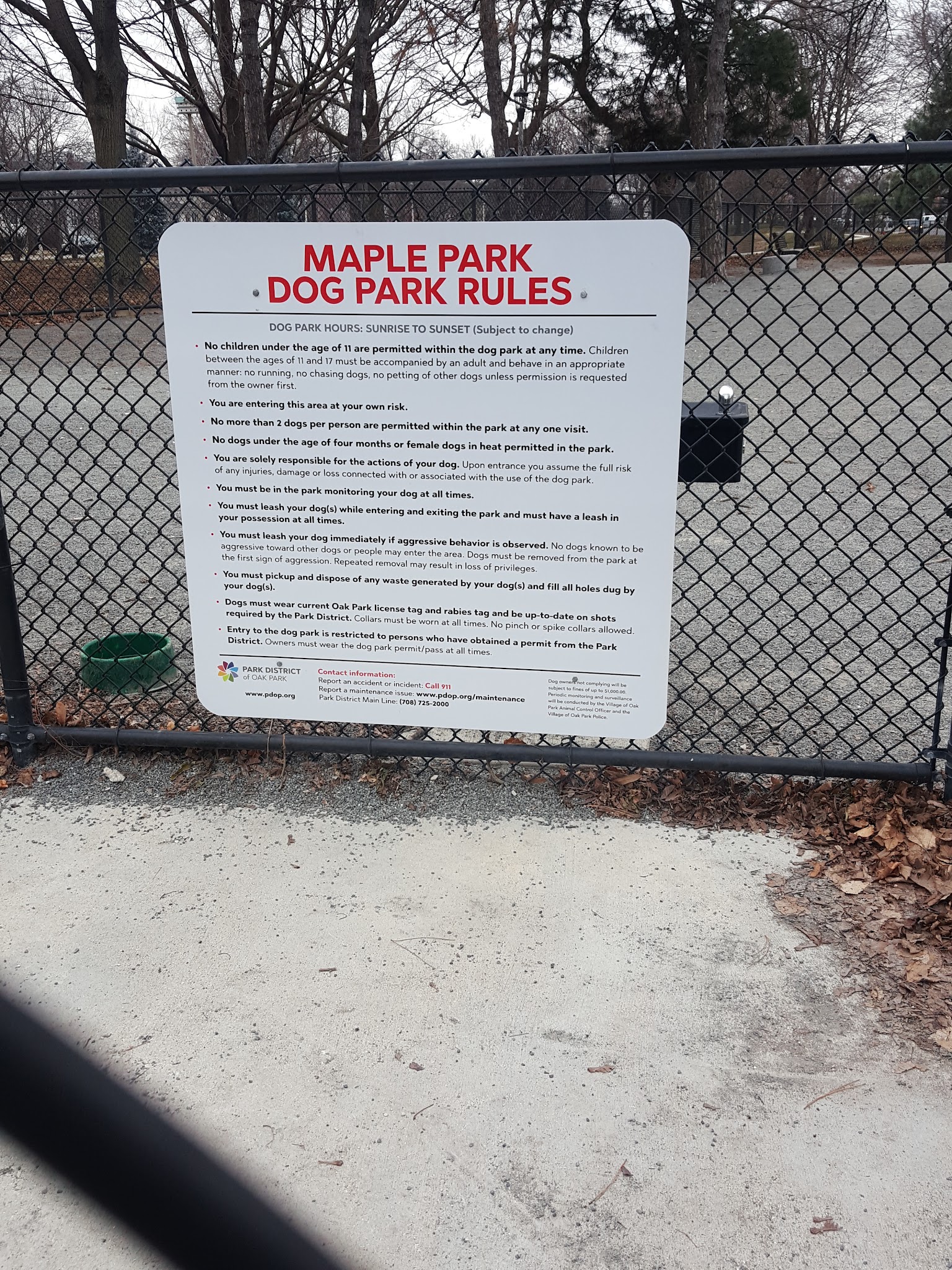 Maple Park Dog Park - Oak Park, IL