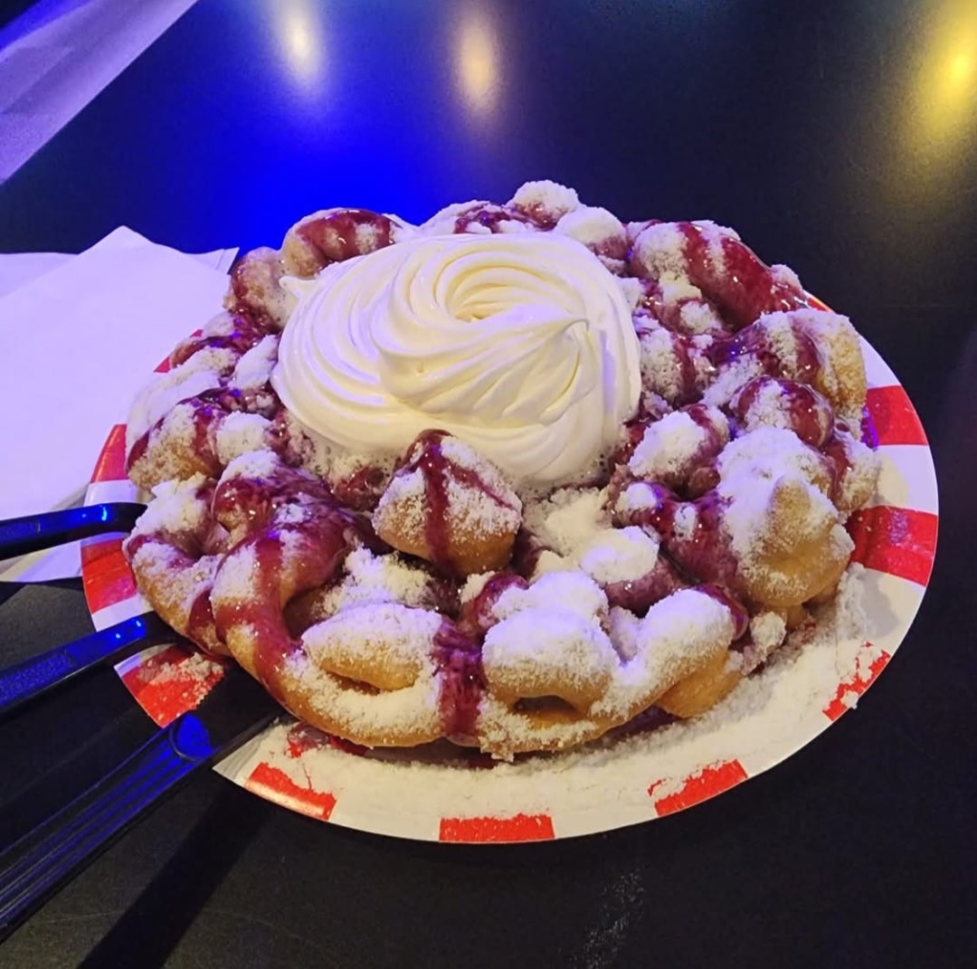 Legends Dessert Shop - Old Town, FL