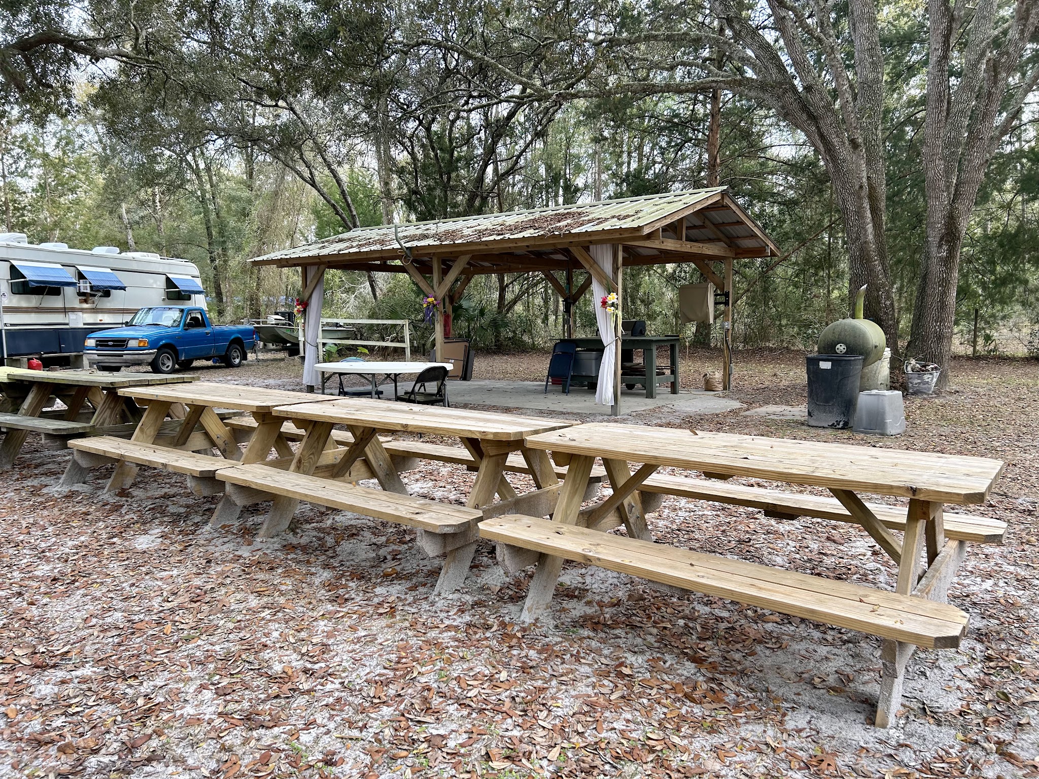 Old Town Campground - Old Town, FL