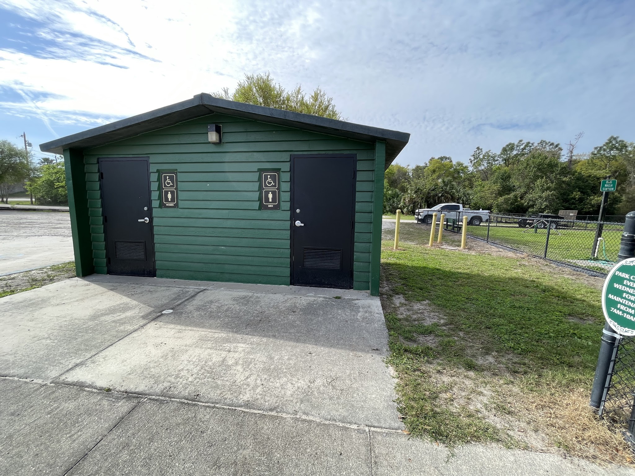 Waggin’ Trail Dog Park - Orange City, FL