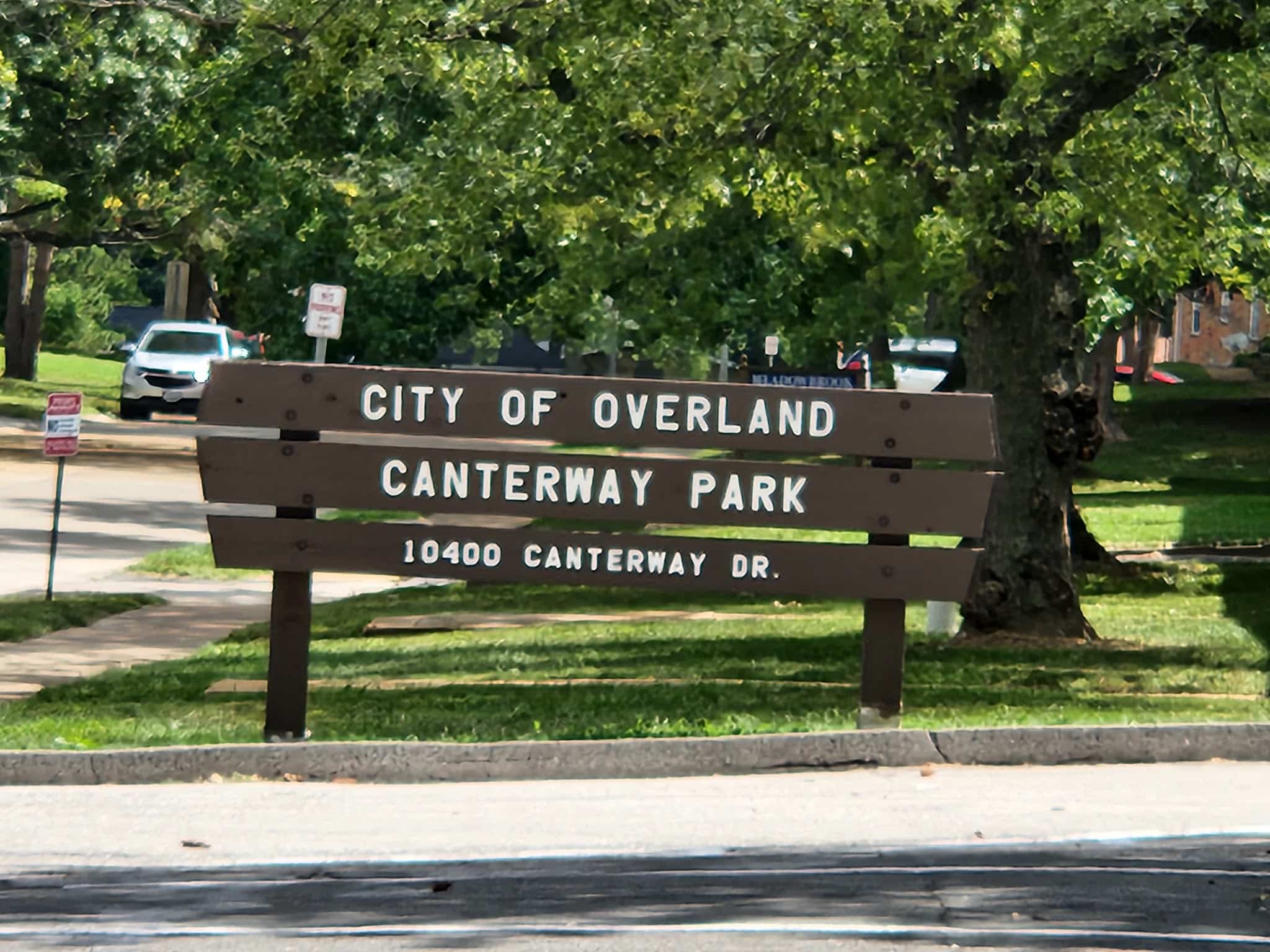 Canterway Park - Overland, MO