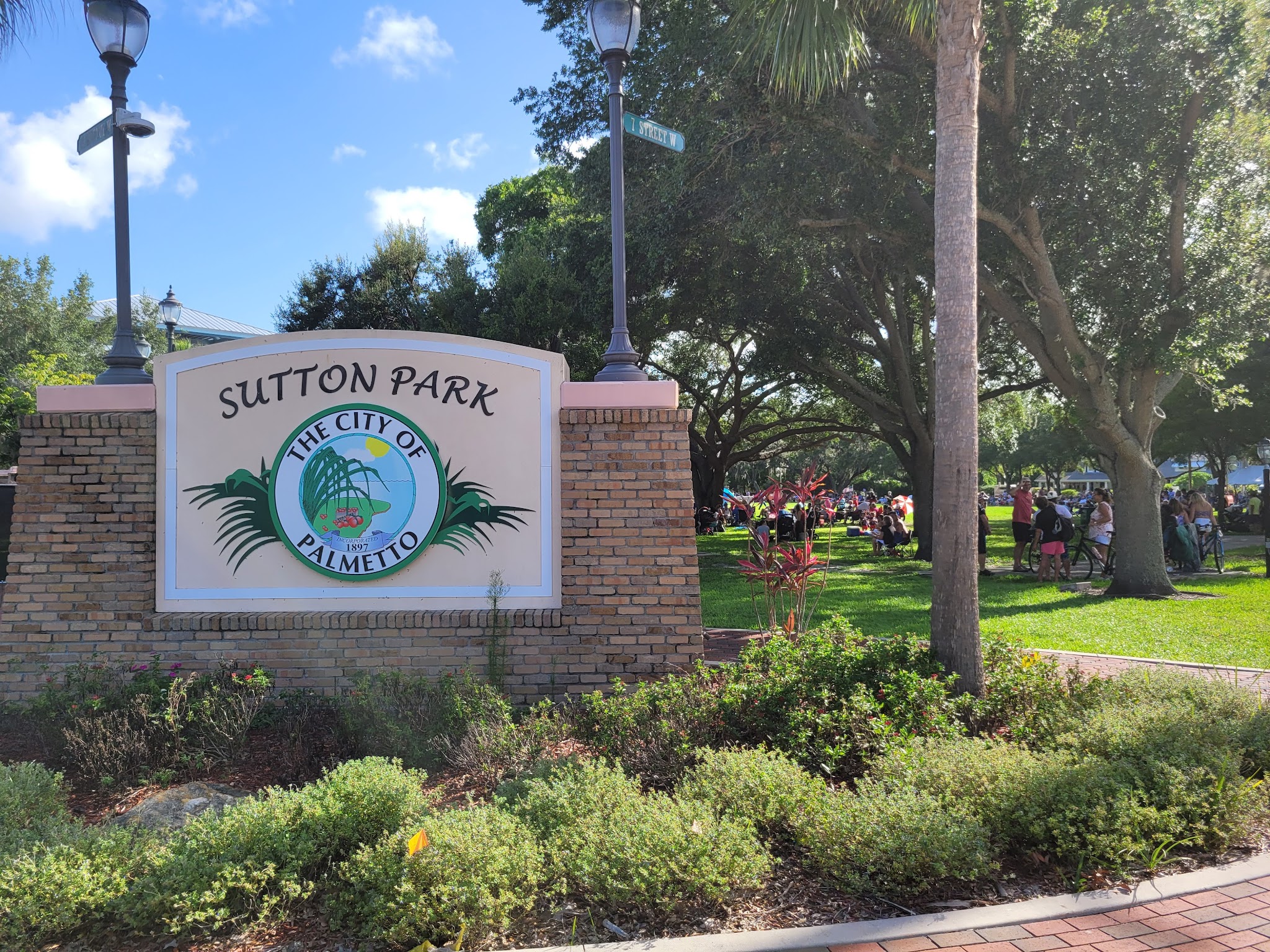 Sutton Park - Palmetto, FL