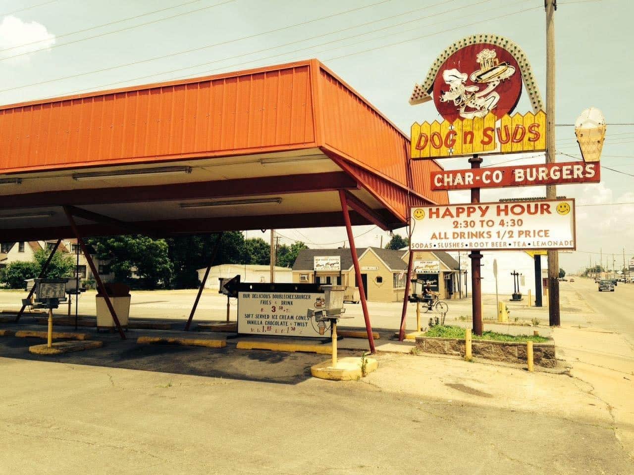 Dog N Suds Restaurant - Paragould, AR