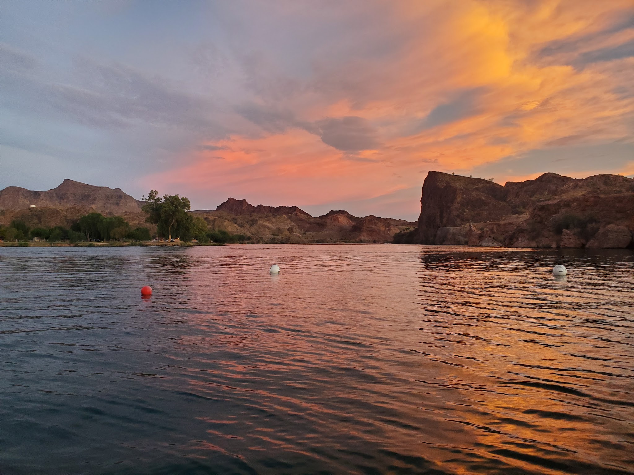 Big Bend Resort - Parker Dam, CA