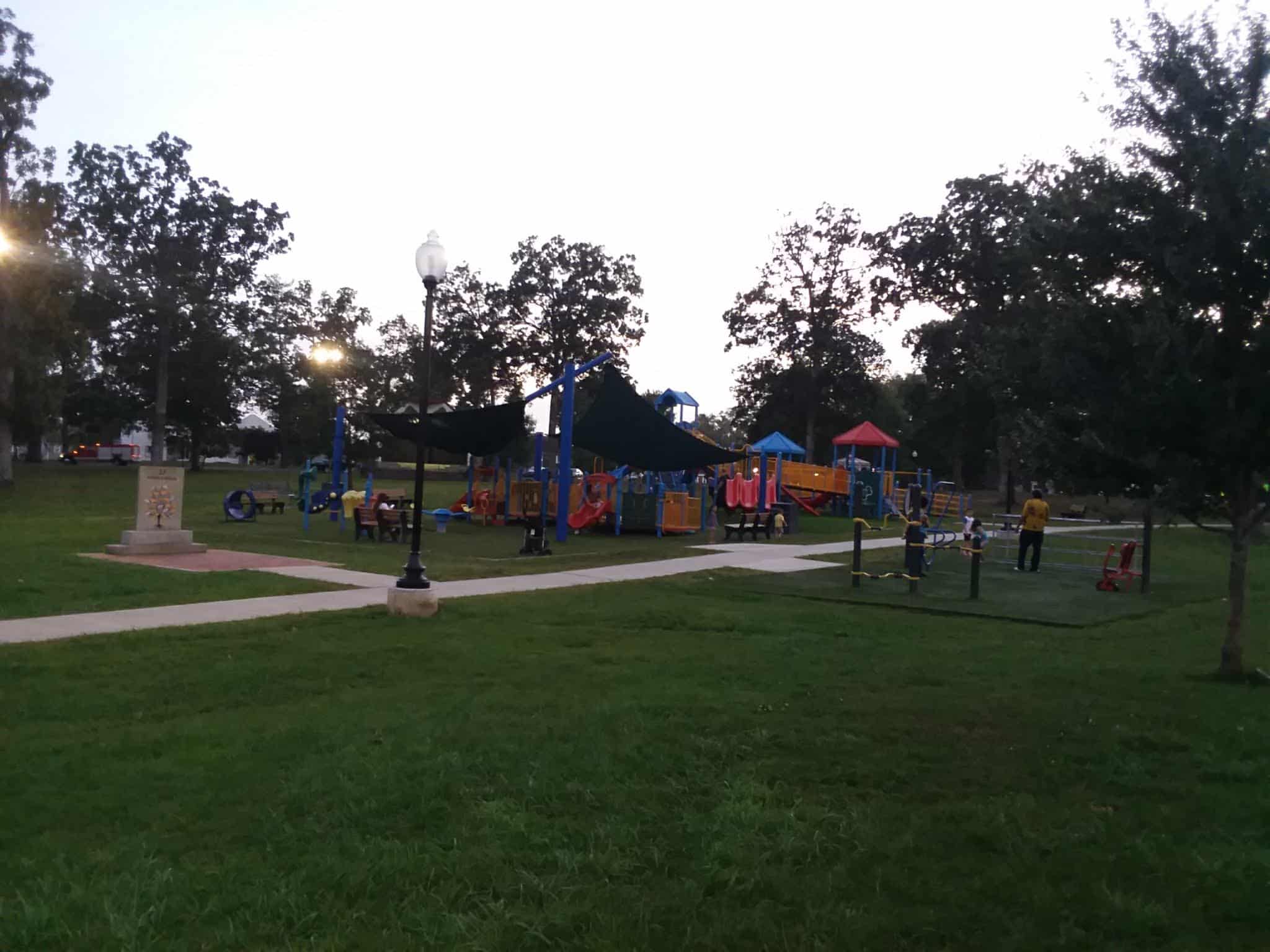Parkersburg City Park - Parkersburg, WV