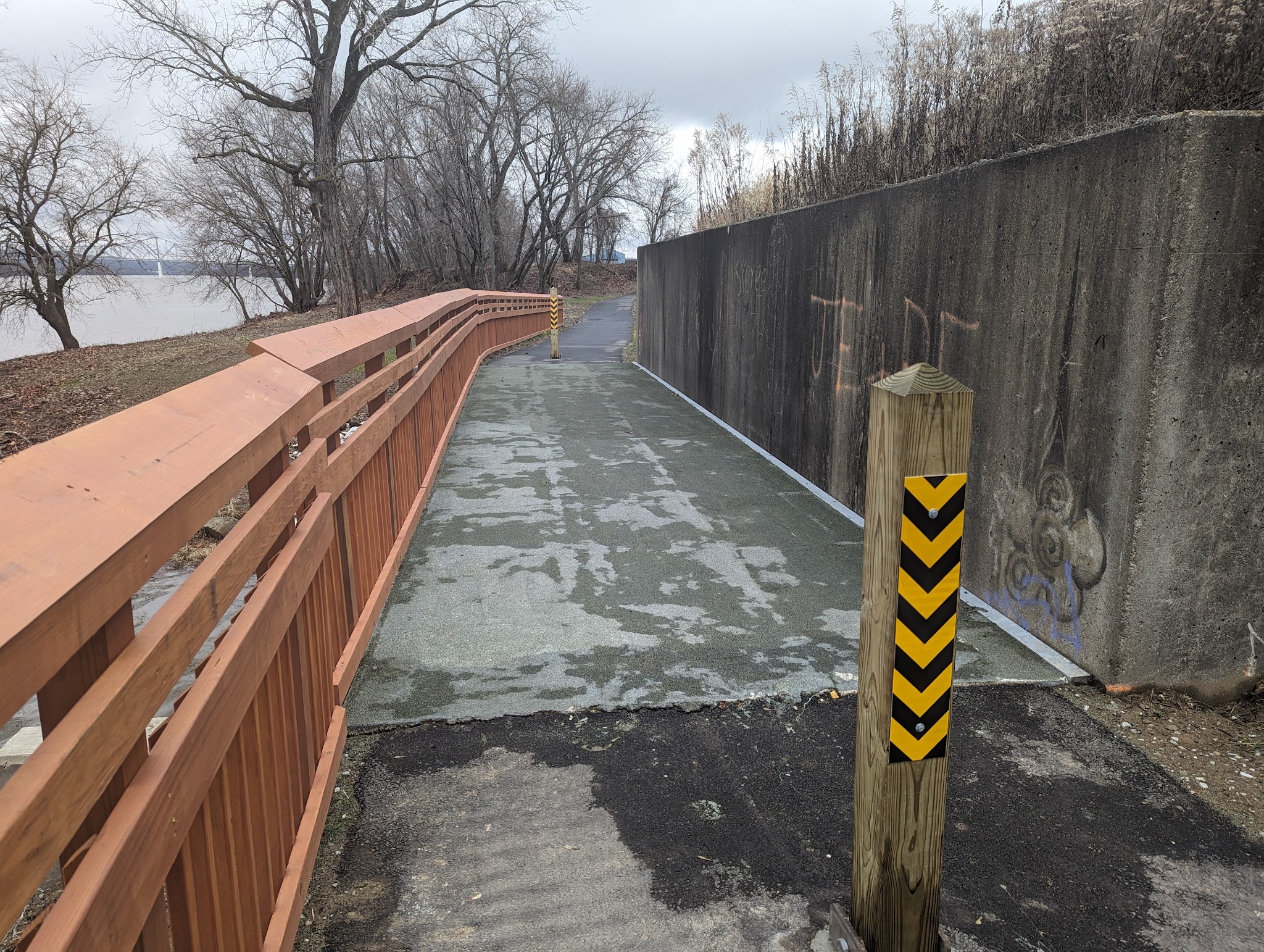 Parkersburg Ohio River Trail - Parkersburg, WV