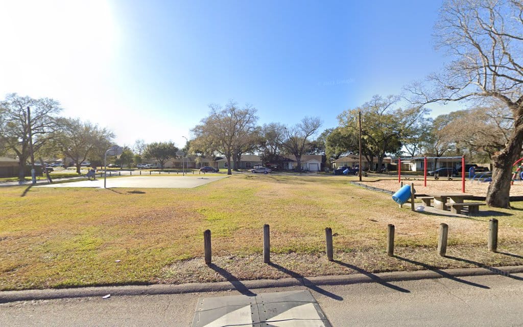 Oaks Drive Park - Pasadena, TX