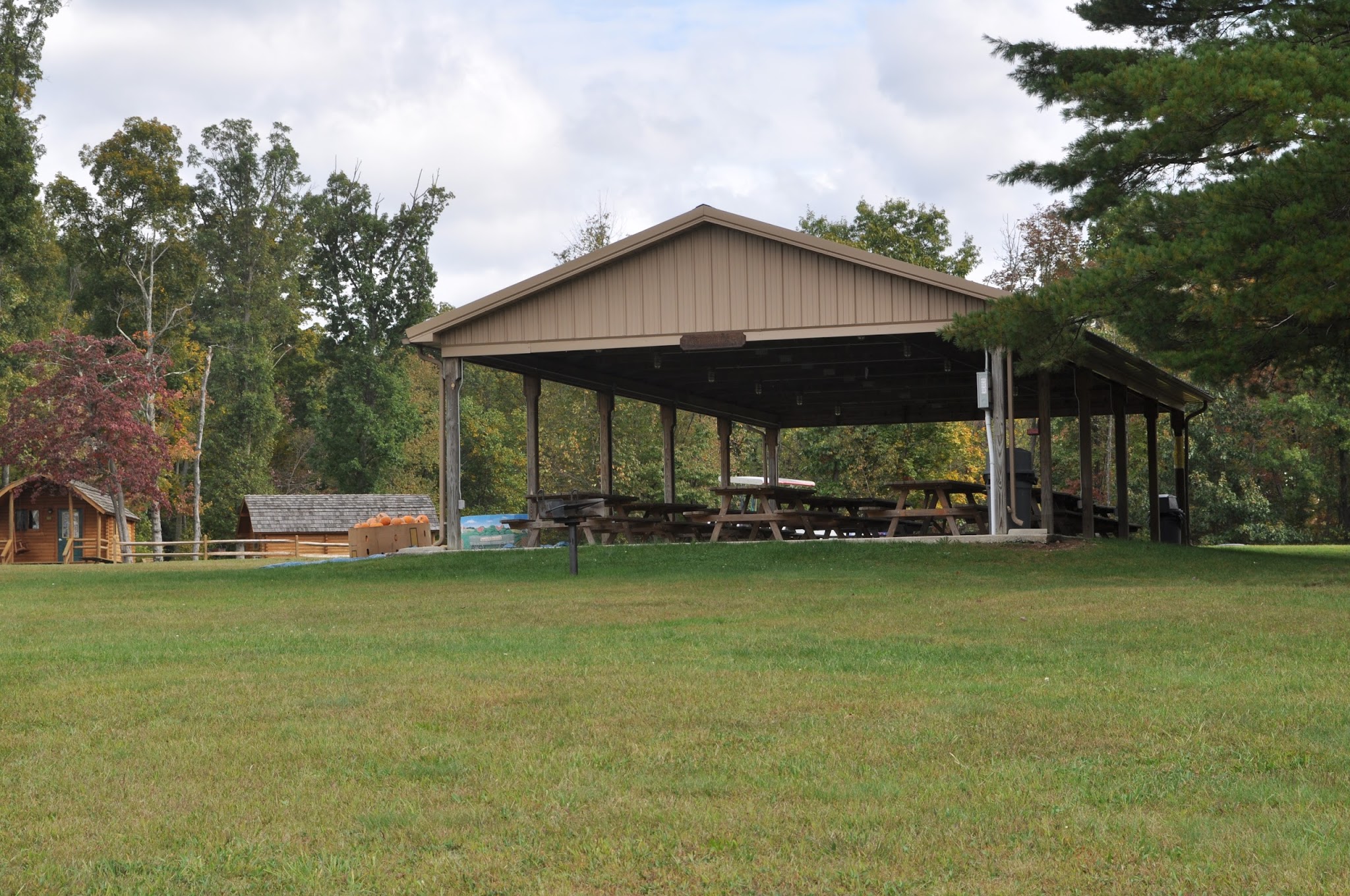 Twin Grove RV Resort & Cottages - Pine Grove, PA