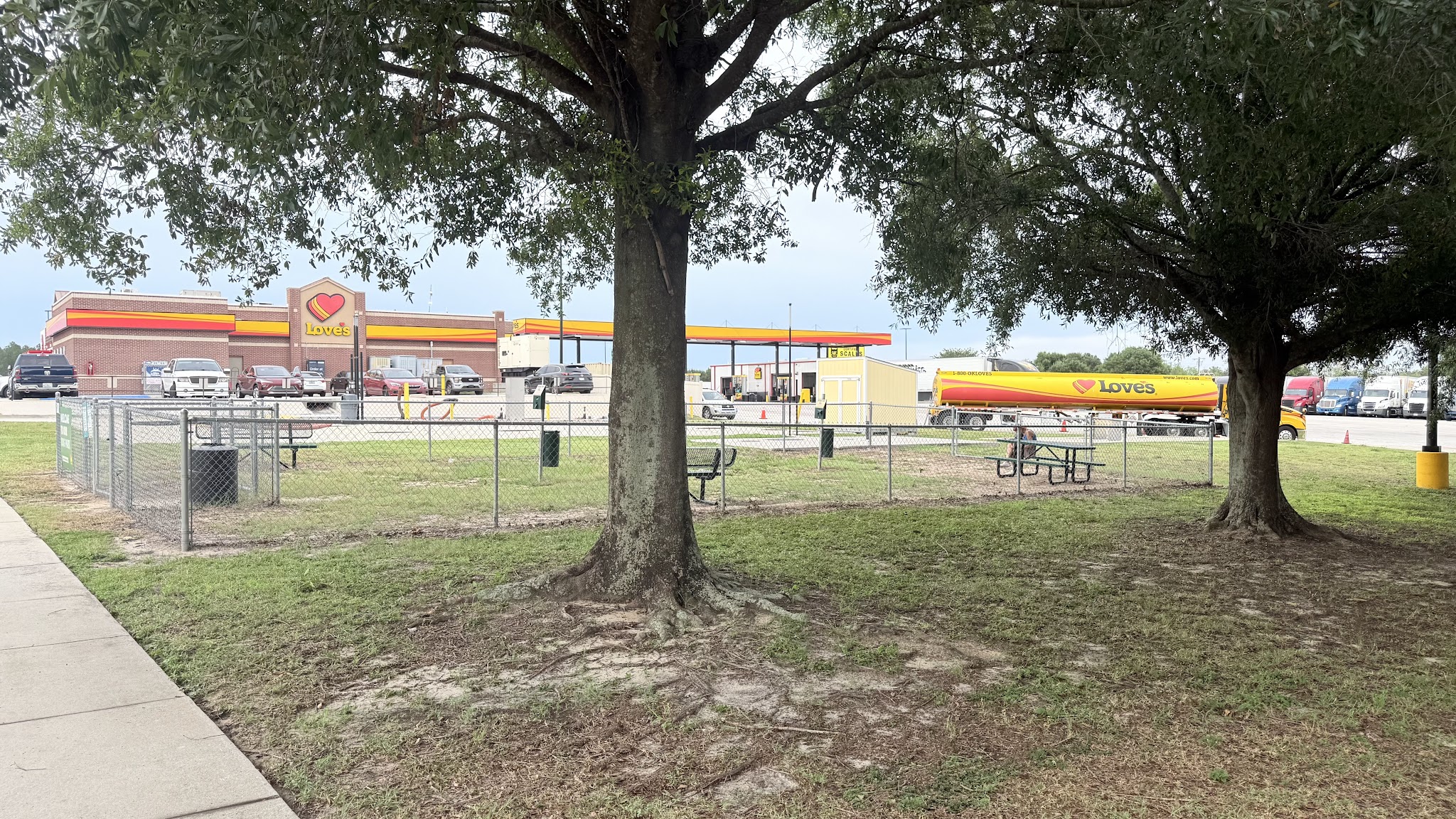 Dog Park at Love's Travel Stops - Polk City, FL