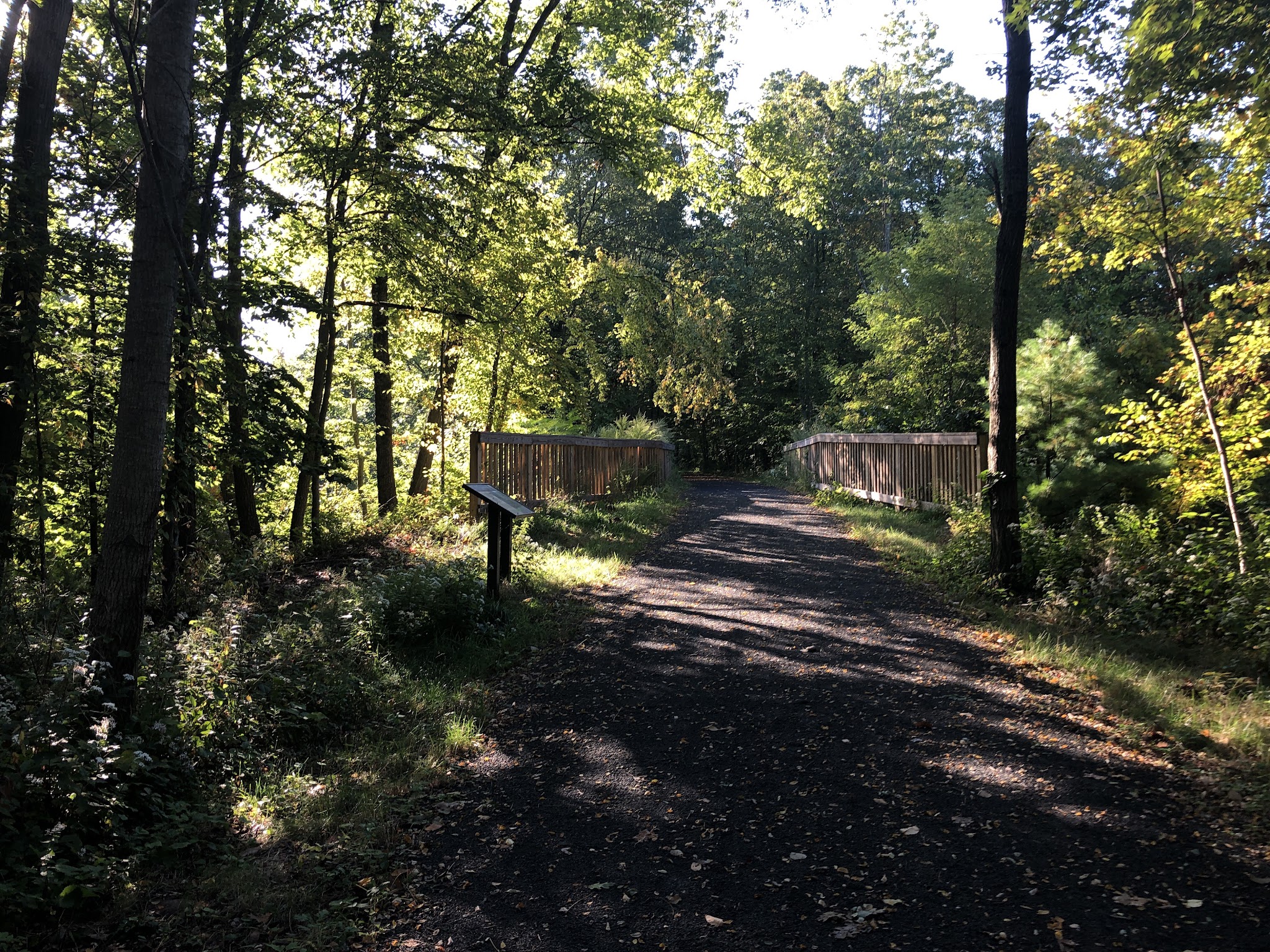 Airline State Park Trail (Mileage Marker) - Portland, CT