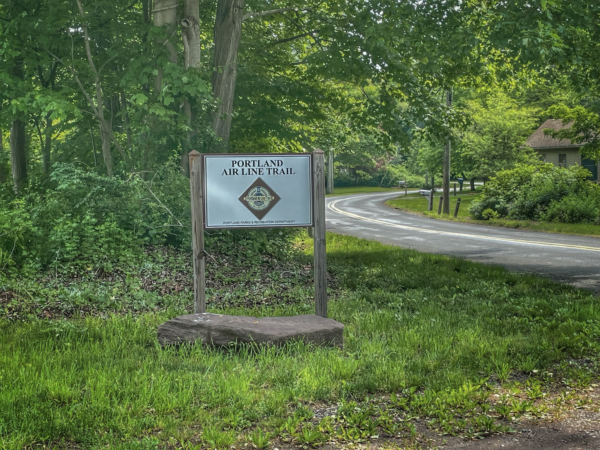 Airline State Park Trail (Mileage Marker) - Portland, CT