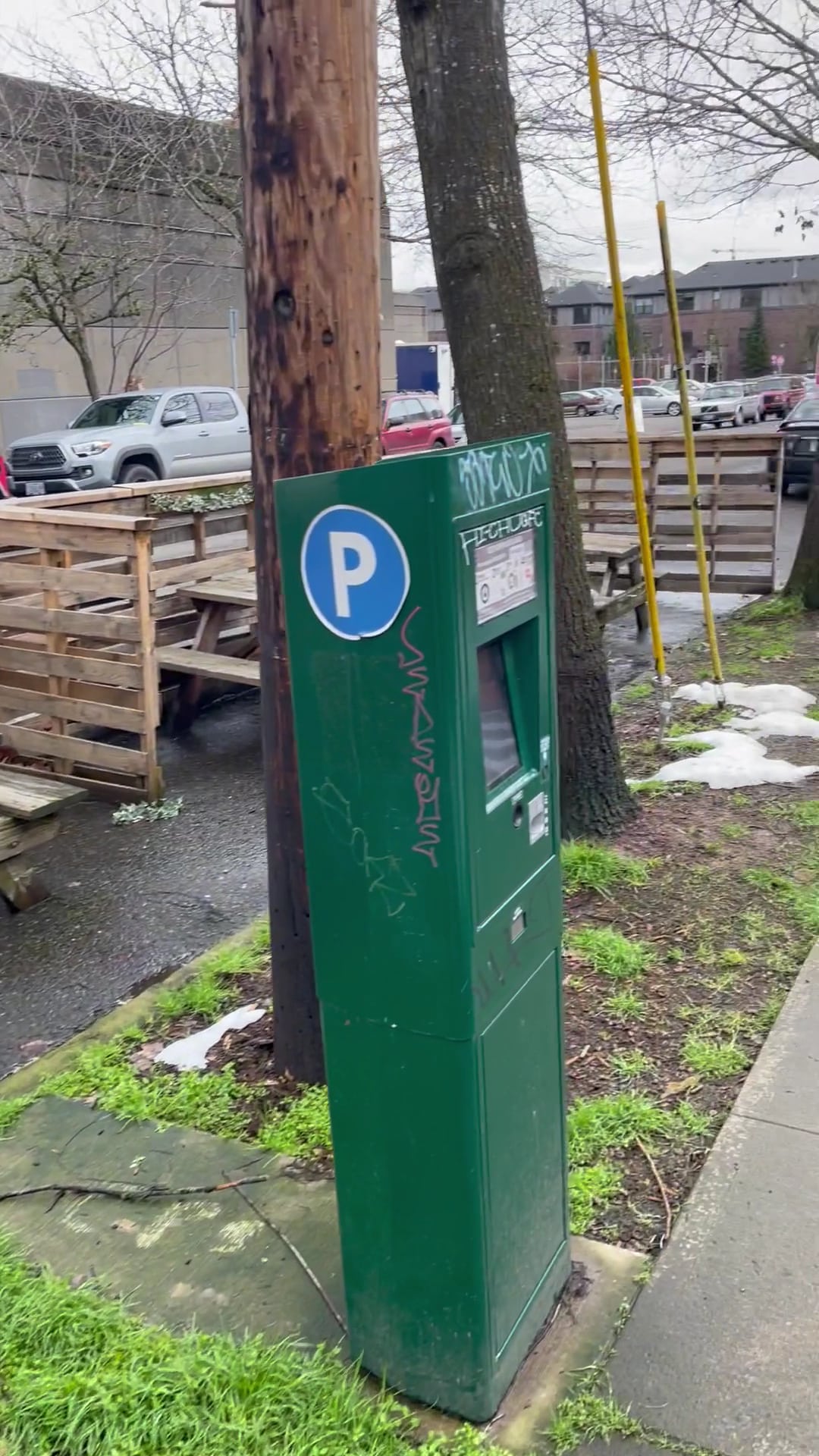 Cycle Dog - Earth Friendly Pet Company Tavern And Dog Park - Portland, OR