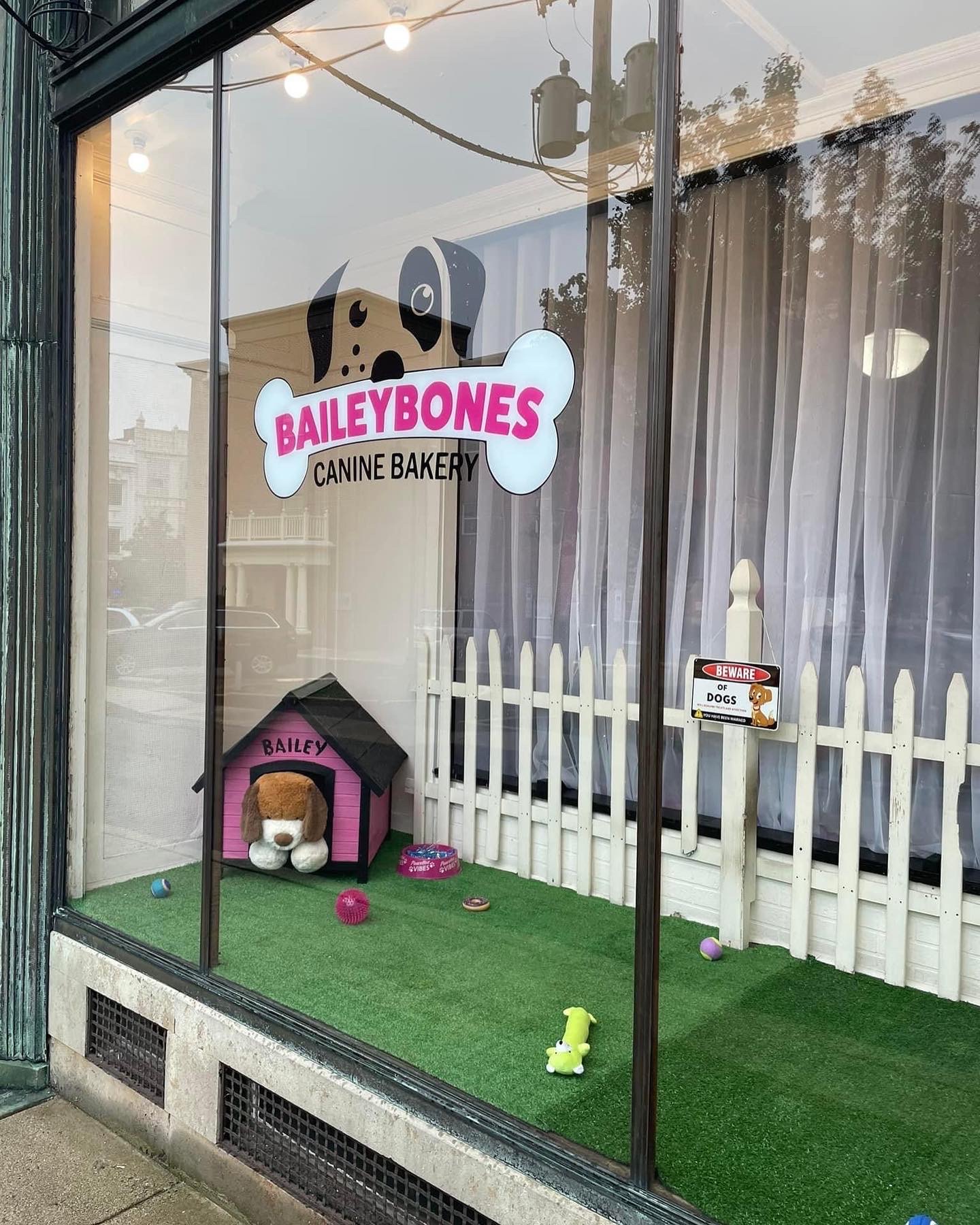 Baileybones Canine Bakery - Pottsville, PA