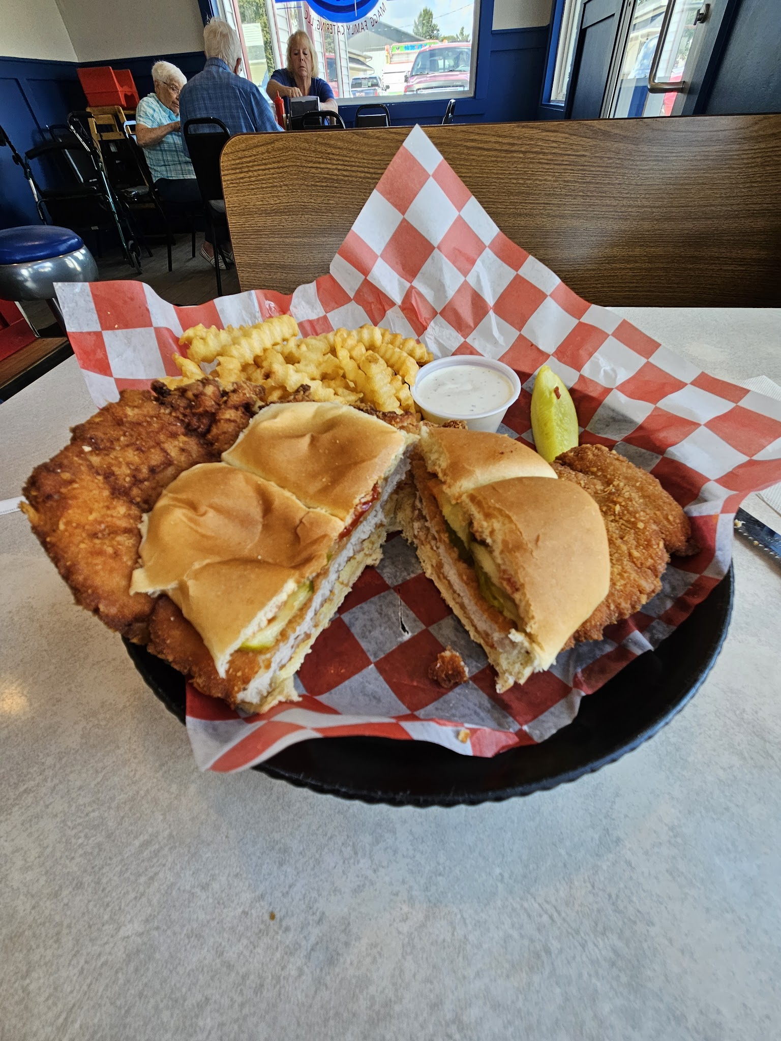 Goldie's Ice Cream Shoppe - Prairie City, IA