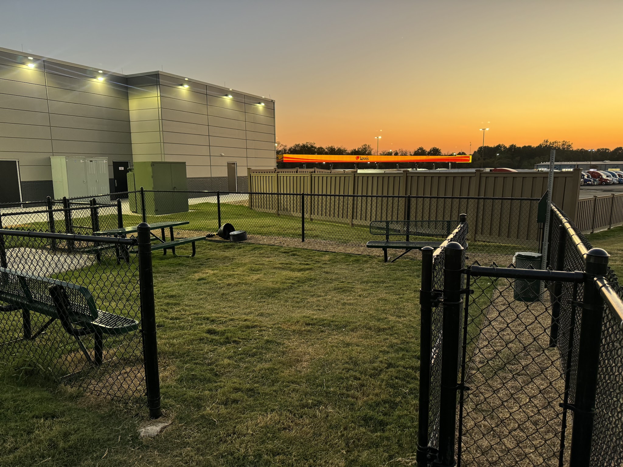 Dog Park at Love's Travel Stops - Prescott, AR