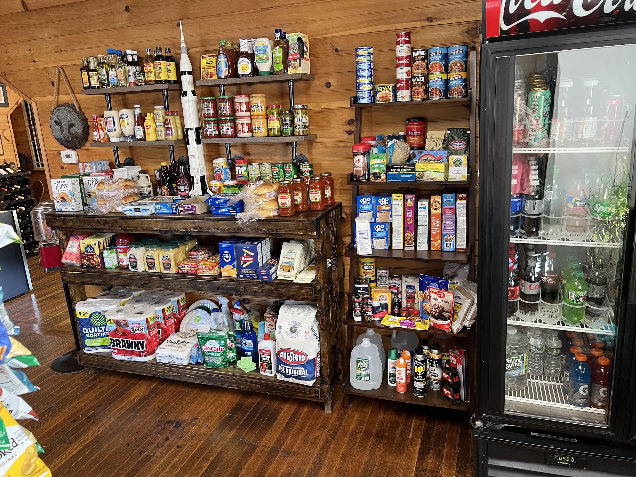 Y-Knot Country Store & Eatery - Pulteney, NY