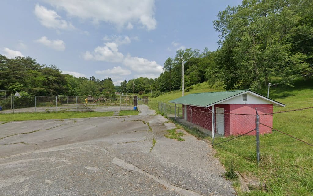 Quinwood Community Park - Quinwood, WV