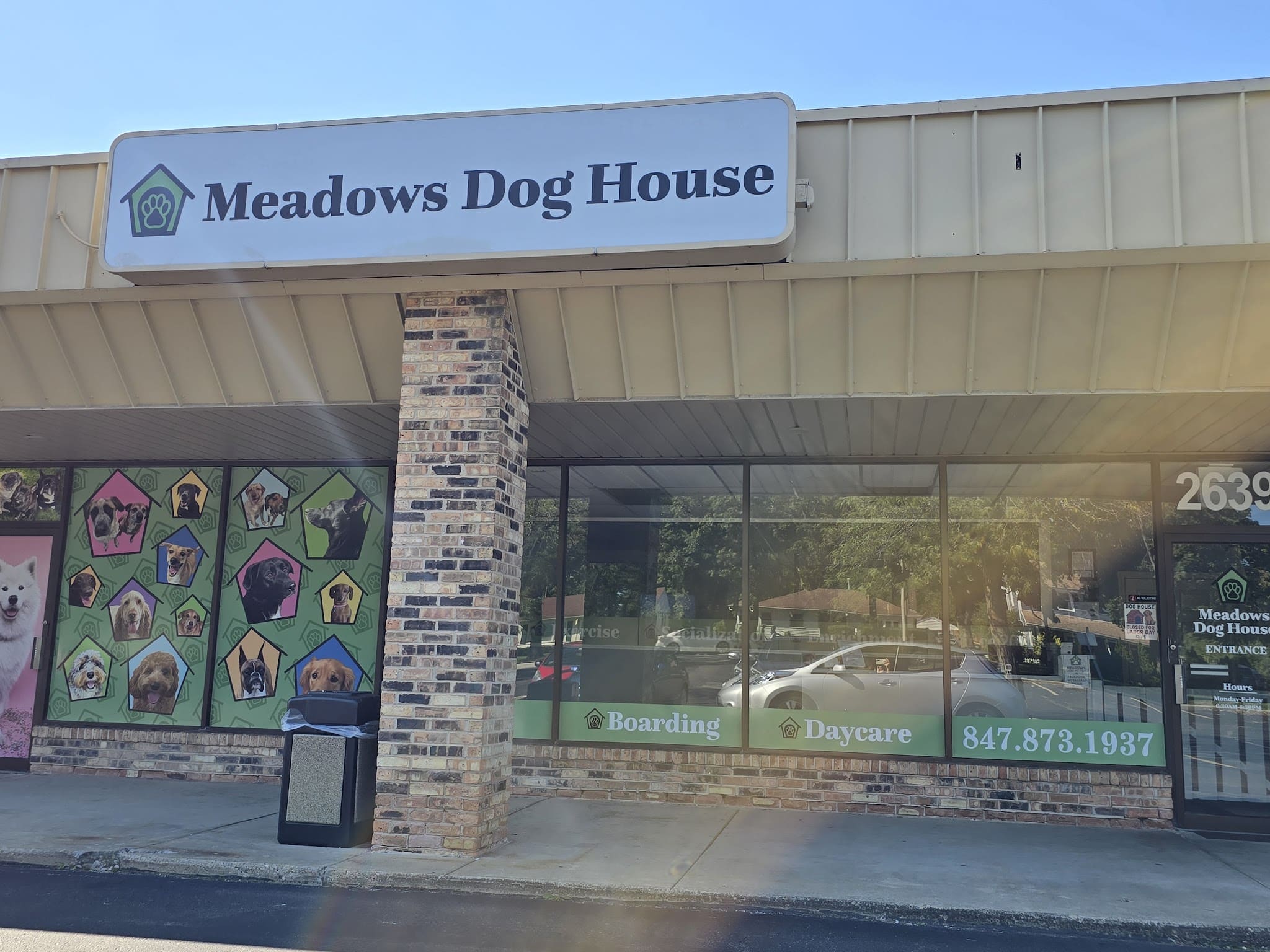 Meadows Dog House - Rolling Meadows, IL