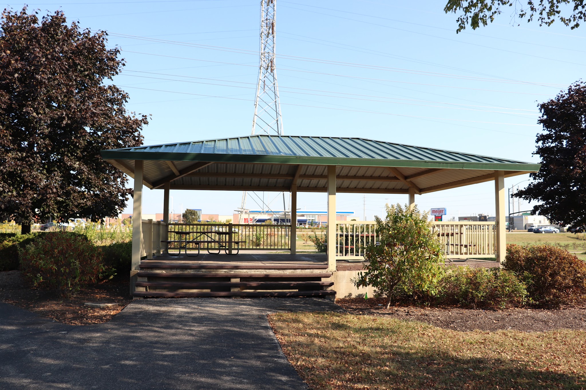 Gateway Park - Round Lake Area Park District - Round Lake Beach, IL
