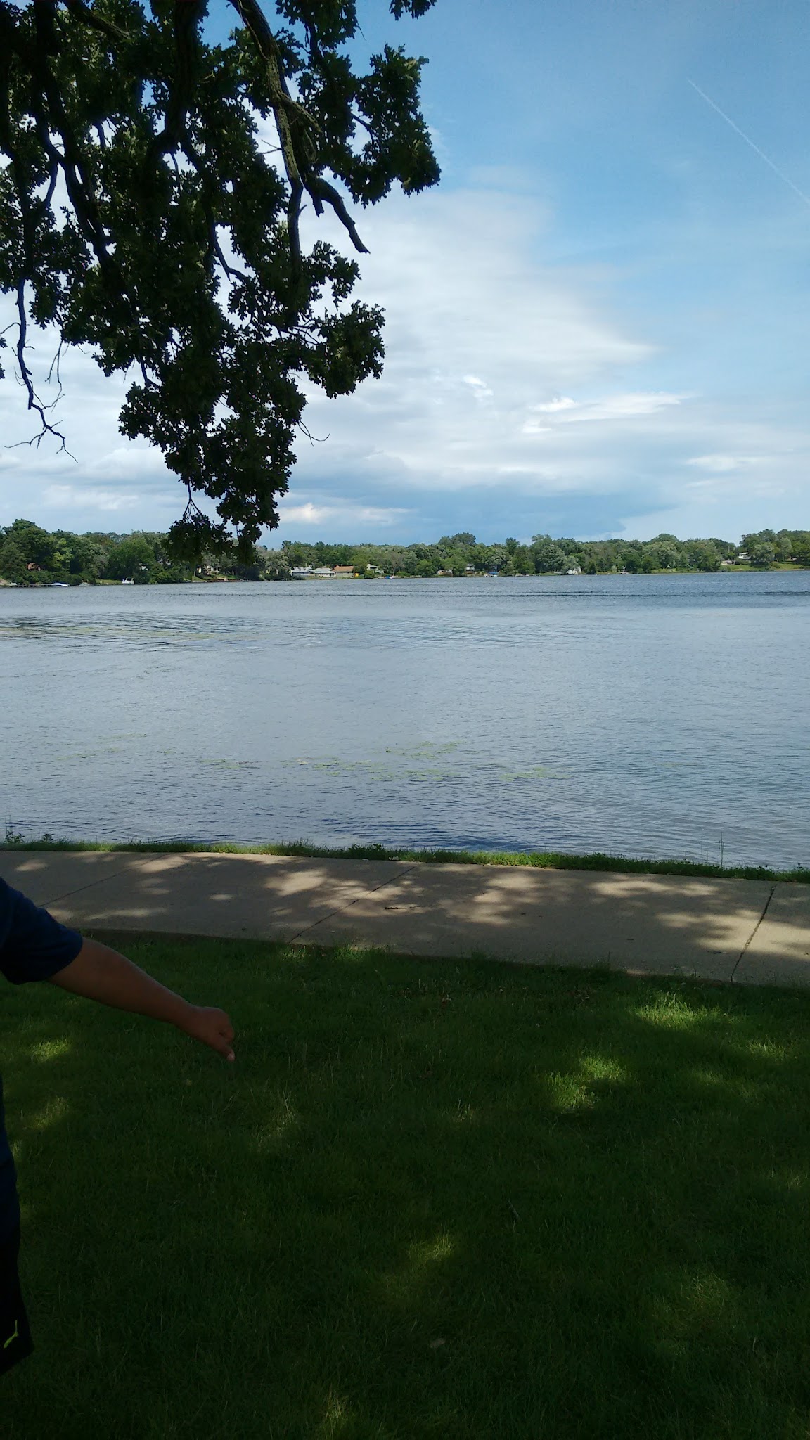 Idlewild Park - Round Lake Area Park District - Round Lake Beach, IL