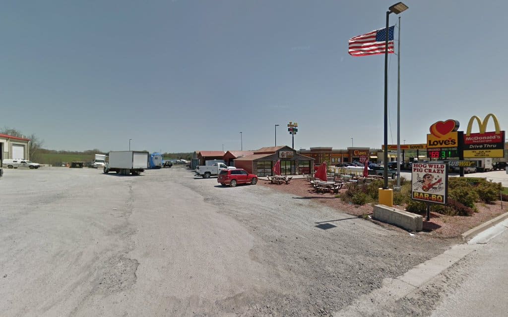 Dog Park at Love's Travel Stops - Sanders, KY