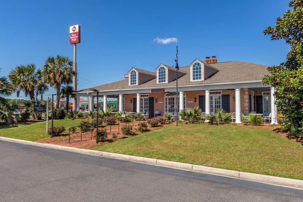 Best Western Plus Santee Inn - Santee, SC