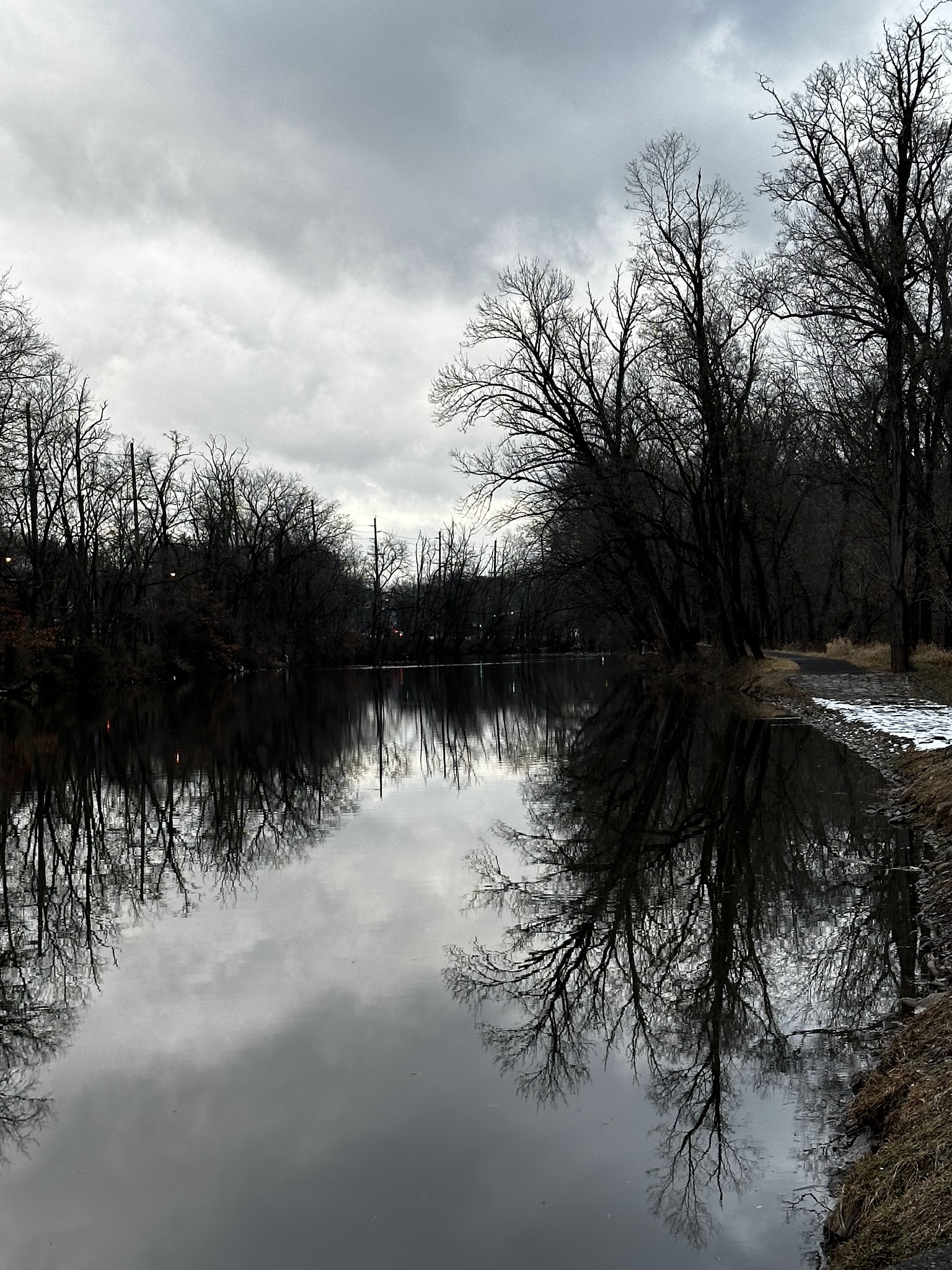 Five Mile Lock - D&R Canal State Park Trail - South Bound Brook, NJ