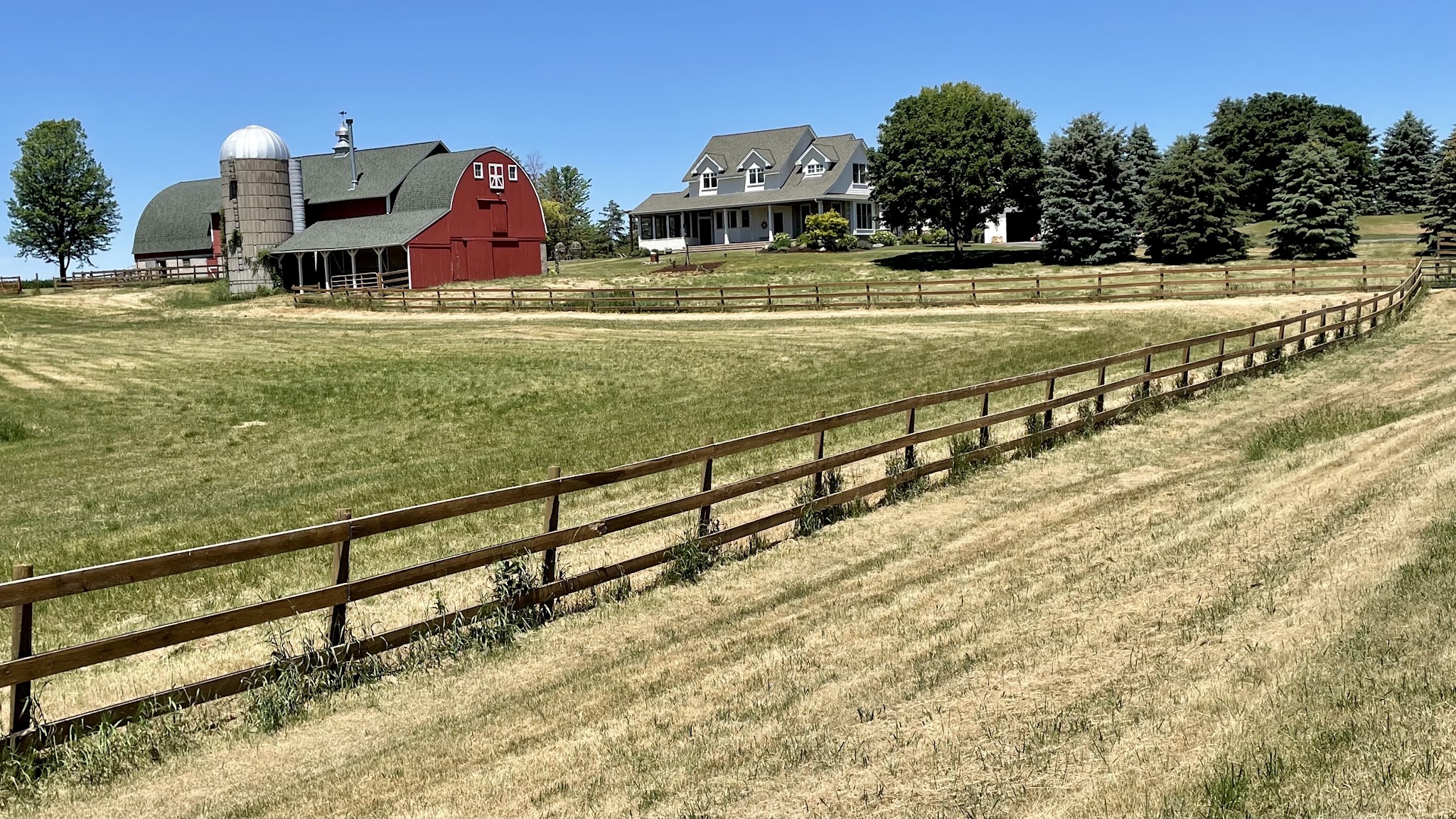 Dakota Rail Trail Parking - St. Bonifacius - St Bonifacius, MN