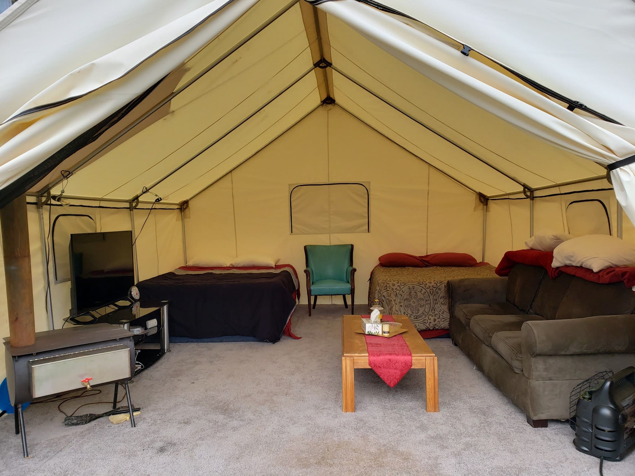 Empire Campgrounds - A Pictures is Worth a Thousand Words - Swan Lake, NY