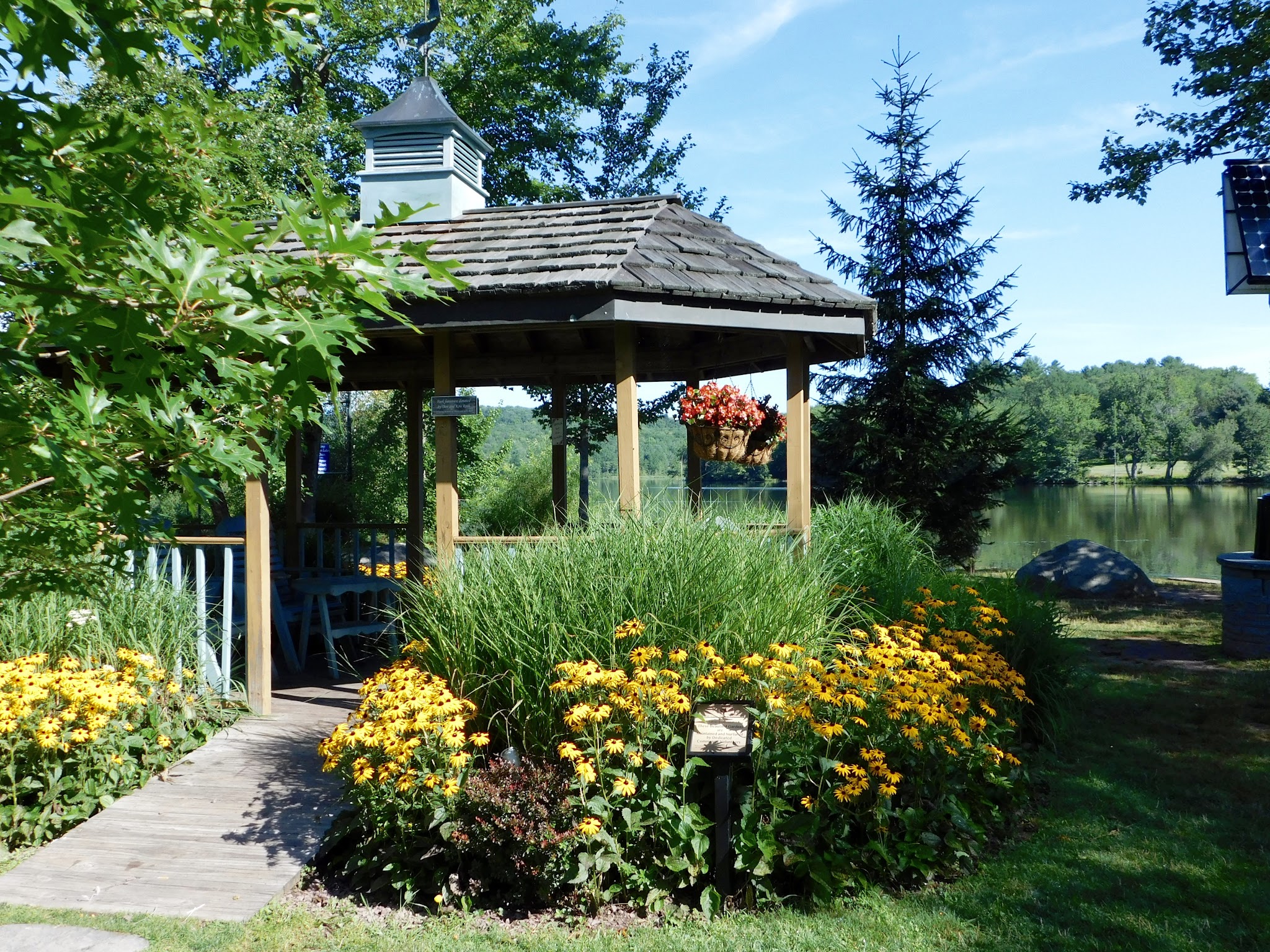 Swan Lake Park - Swan Lake, NY